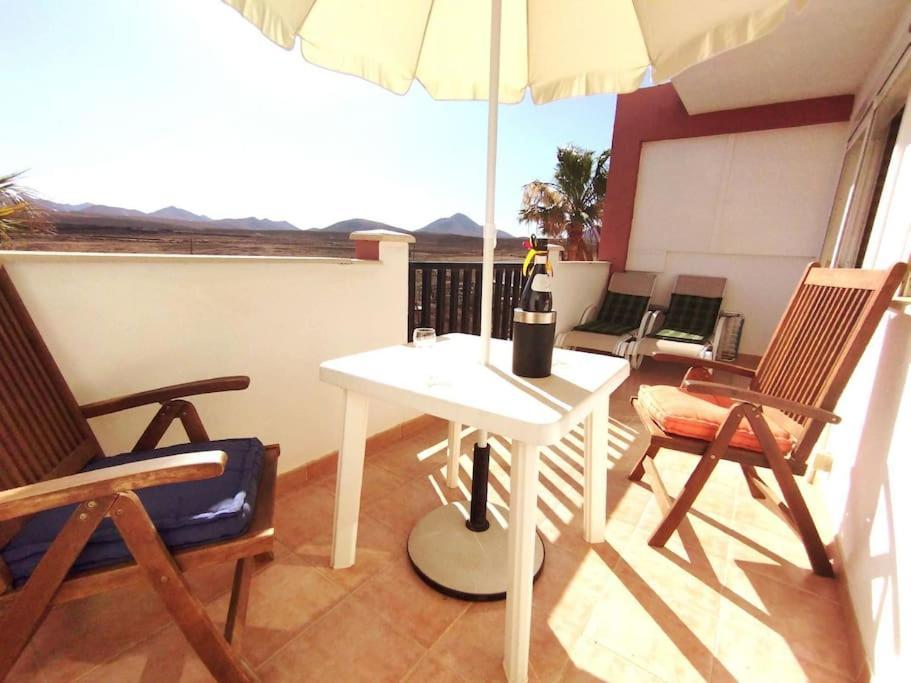 Sunset House Et Piscine Parque Holandes Exterior foto